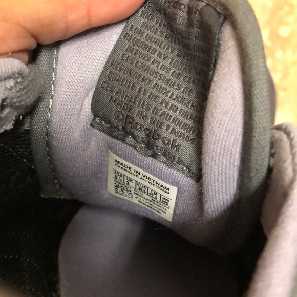 Purple Reebok Shoes - Picture 4 of 4